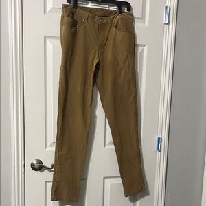 lululemon athletica Men's Khaki Chinos
